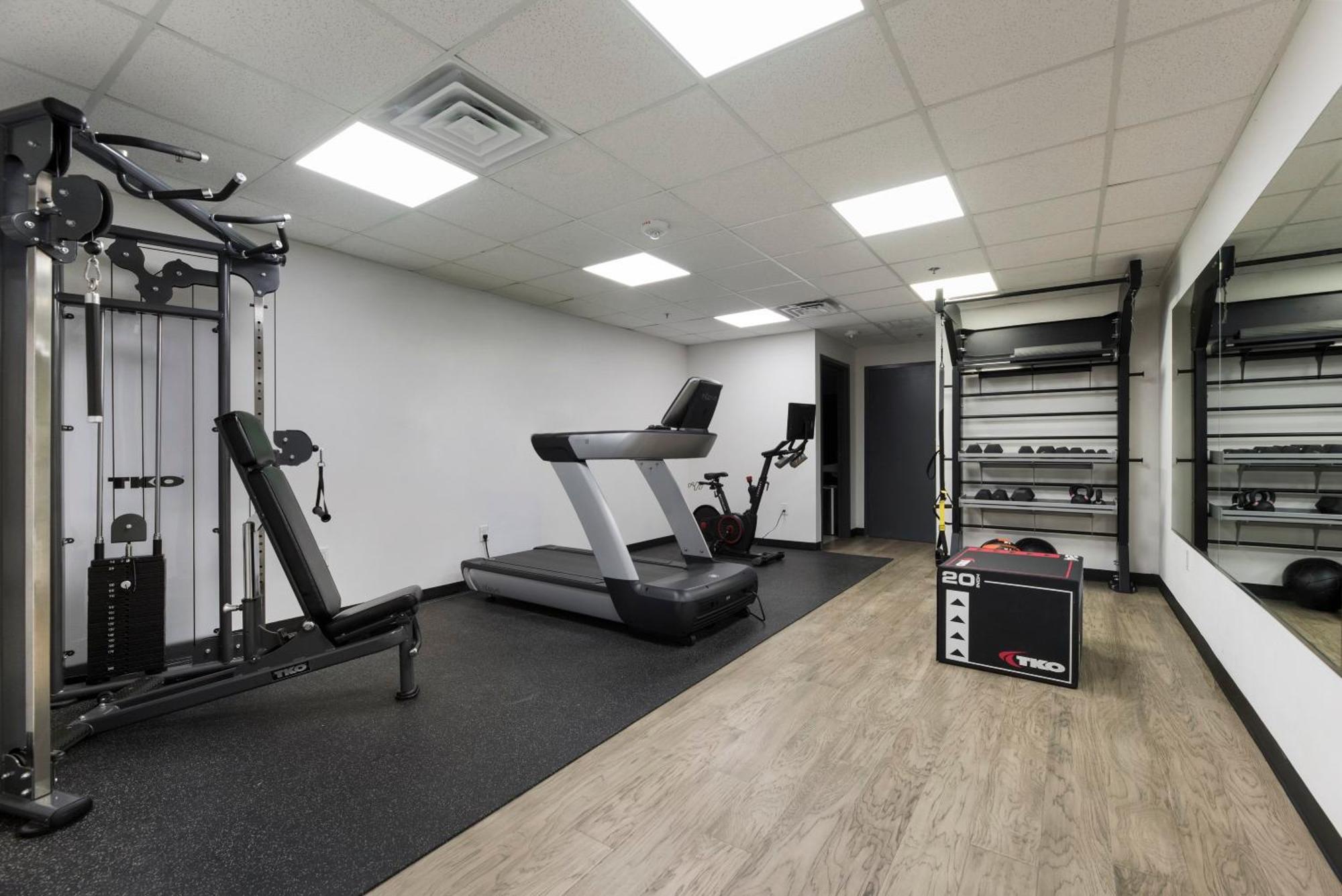 Contemporary 2Br I Gym I Parking I Workspace Даллас Екстер'єр фото